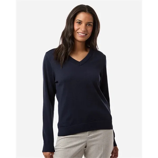 Devon & Jones Women's New Classics V-Neck Sweater