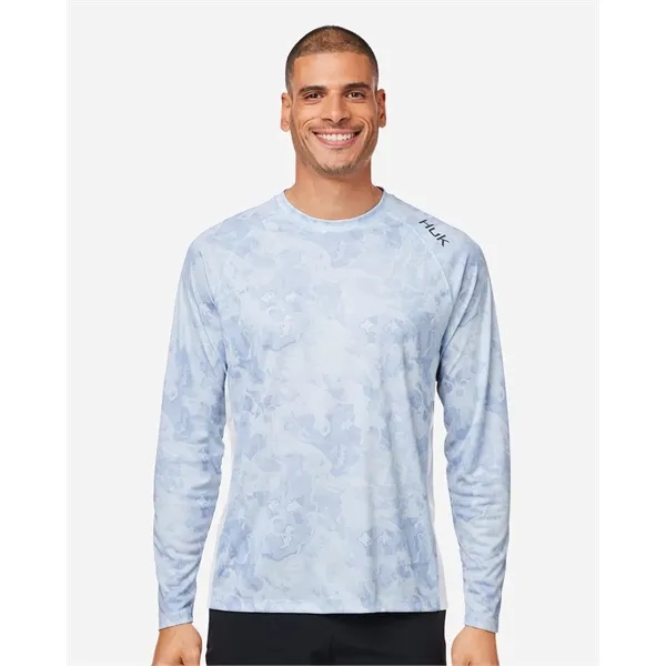 HUK Unisex LoPro Camo Long Sleeve T-Shirt