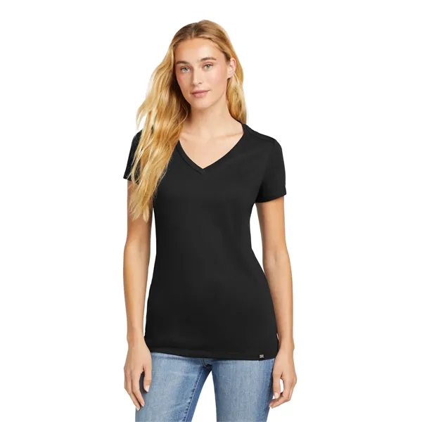 New Era Women's Heritage Blend V-Neck Tee.
