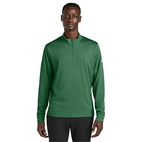 Nike Essential 1/2-Zip Cover-Up