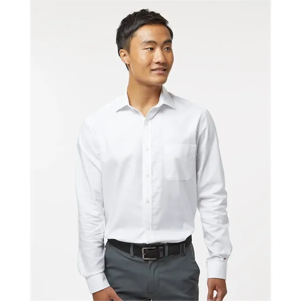 Tommy Hilfiger Men's New England Cotton Oxford Shirt