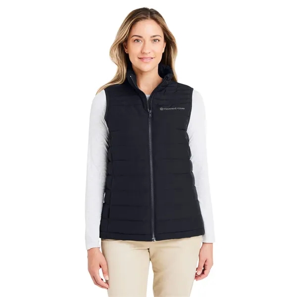 vineyard vines Women's Mountain Weekend Puffer Vest