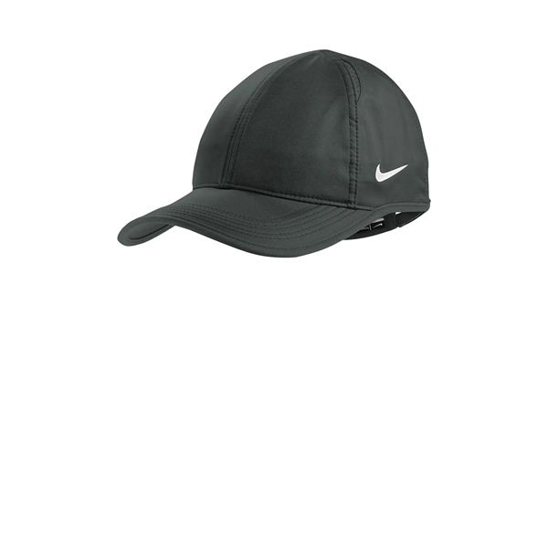 Nike Dri-FIT Featherlight Performance Cap